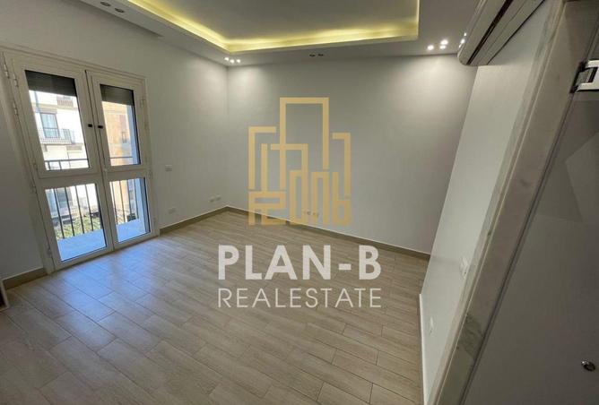 66168210 - Property Image 3