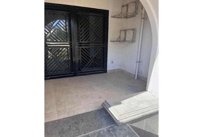 75953921 - Property Image 2