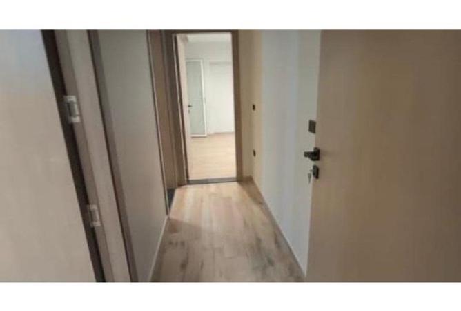 56002568 - Property Image 3