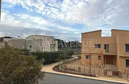 فيلا - 3 غرف نوم - 6 حمامات للبيع في اسوار ريزيدنس - كمبوندات التجمع الخامس - التجمع الخامس - مدينة القاهرة الجديدة - القاهرة