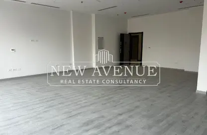 Office Space - 2 Bedrooms - 1 Bathroom for sale in Al Sadat Axis - The 1st Settlement - New Cairo City - Cairo