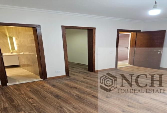73229194 - Property Image 3