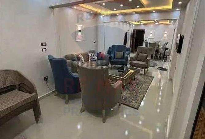 8643544 - Property Image 2