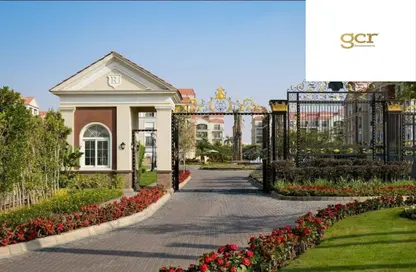 Apartment - 2 Bedrooms - 2 Bathrooms for sale in Regent's Square - 5th Settlement Compounds - The 5th Settlement - New Cairo City - Cairo