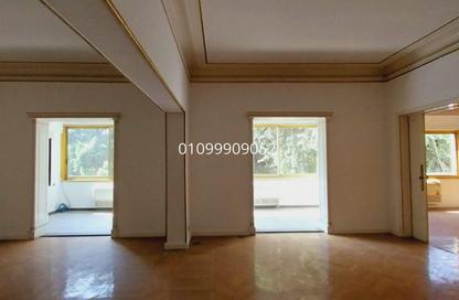 Apartment - 5 Bedrooms - 4 Bathrooms for sale in Ibn Zinky St. - Zamalek - Cairo