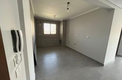 Apartment - 2 - 2 for sale in Al Khamayel city - Sheikh Zayed Compounds - Sheikh Zayed City - Giza
