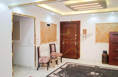 Apartment - 3 Bedrooms - 1 Bathroom for rent in Mohamed Fawzy Moaz St. - Smouha - Hay Sharq - Alexandria Apartment - 3 Bedrooms - 1 Bathroom for rent in Mohamed Fawzy Moaz St. - Smouha - Hay Sharq - Alexandria