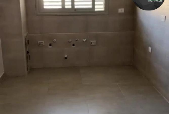 8561295 - Property Image 2