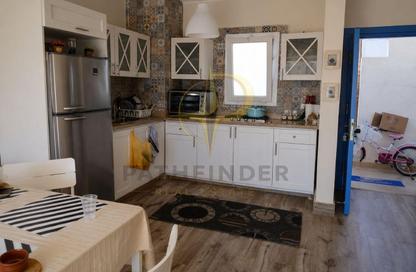 Chalet - 3 Bedrooms - 2 Bathrooms for rent in Mountain View - Ras Al Hekma - North Coast