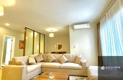 Apartment - 2 Bedrooms - 2 Bathrooms for sale in Palm Hills Village Gate - South Investors Area - New Cairo City - Cairo