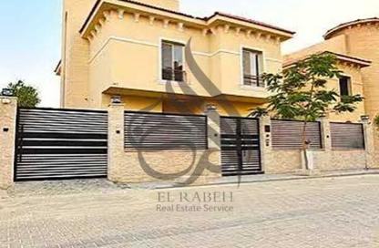 فيلا - 5 غرف نوم - 5 حمامات للبيع في ريحانا فيلاز - امتداد المستثمرين الشمالية - مدينة القاهرة الجديدة - القاهرة