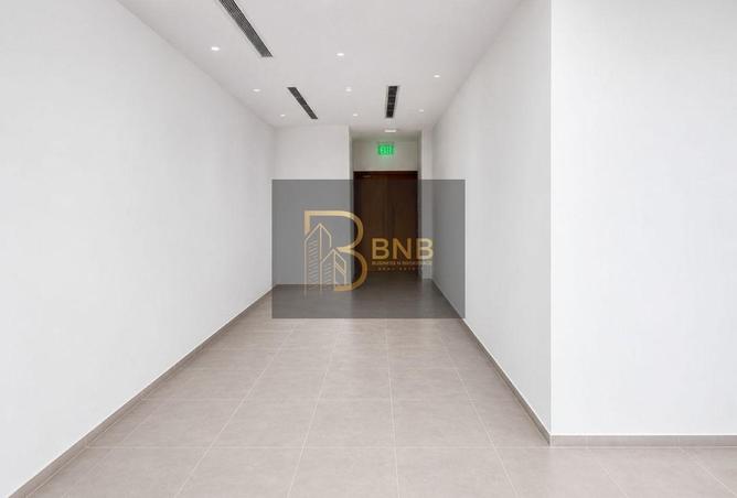 98003060 - Property Image 3