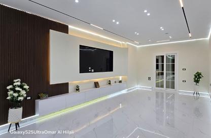 Apartment - 3 - 2 for sale in Hadayek El Ahram - Giza
