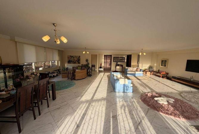 74304220 - Property Image 3