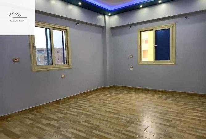 8601888 - Property Image 2