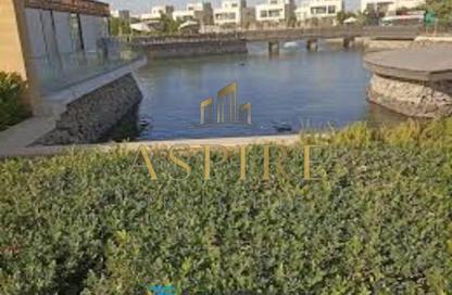 Villa - 4 - 5 for sale in Al Burouj Compound - El Shorouk Compounds - Shorouk City - Cairo