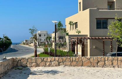 Chalet - 2 Bedrooms - 2 Bathrooms for sale in Hacienda West - Ras Al Hekma - North Coast