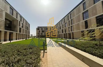 عيادة - غرفة نوم - 2 حمامات للبيع في سوديك ويست - كمبوندات الشيخ زايد - الشيخ زايد - الجيزة