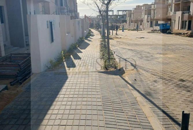 100922960 - Property Image 2