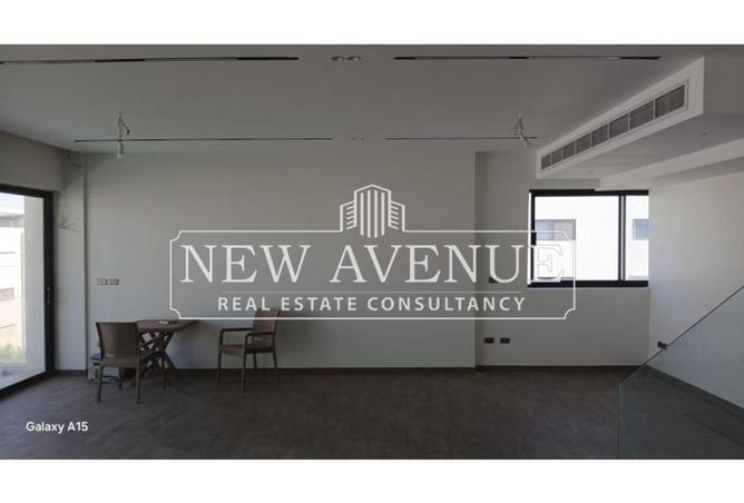 53217958 - Property Image 3