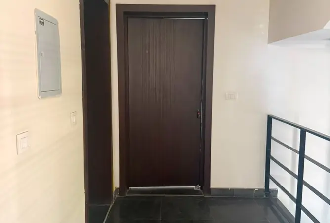 107122609 - Property Image 2