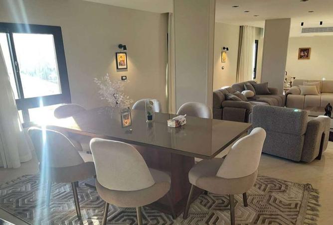 93534949 - Property Image 3