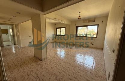 شقة - 2 - 1 للبيع في ميدان مصطفي محمود - المهندسين - الجيزة