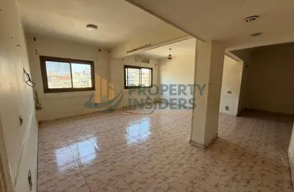 شقة - 2 غرف نوم - 1 حمام للبيع في ميدان مصطفي محمود - المهندسين - الجيزة شقة - 2 غرف نوم - 1 حمام للبيع في ميدان مصطفي محمود - المهندسين - الجيزة