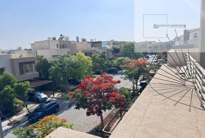 98549560 - Property Main Image