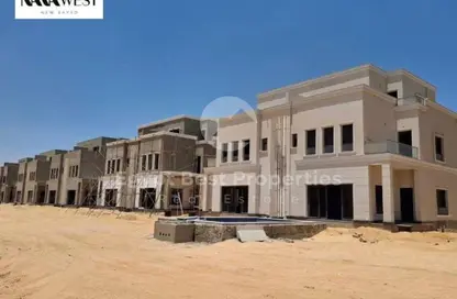 Townhouse - 4 Bedrooms - 4 Bathrooms for sale in Naia West - Sheikh Zayed Compounds - Sheikh Zayed City - Giza