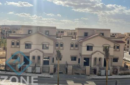 Townhouse - 3 Bedrooms - 4 Bathrooms for sale in B3 - Madinaty - Cairo