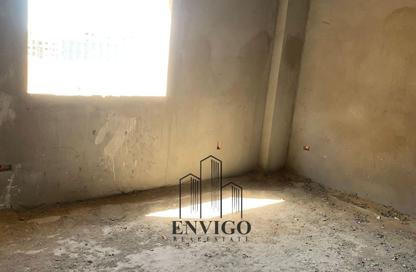 Apartment - 3 Bedrooms - 2 Bathrooms for sale in New Narges - New Cairo City - Cairo