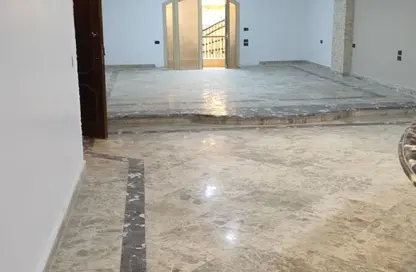 شقة - 2 غرف نوم - 1 حمام للايجار في شارع محمد رحيم - الياسمين 3 - الياسمين - مدينة القاهرة الجديدة - القاهرة