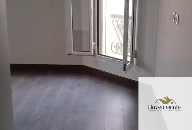 68527353 - Property Image 2