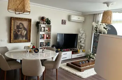 شقة - 2 غرف نوم - 2 حمامات للبيع في تاج سلطان - الطريق الدائري - القاهرة