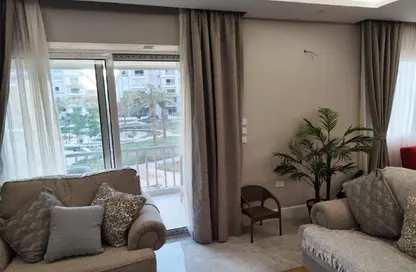 شقة - 2 غرف نوم - 3 حمامات للايجار في بارك كورنر - هايد بارك - مدينة القاهرة الجديدة - القاهرة