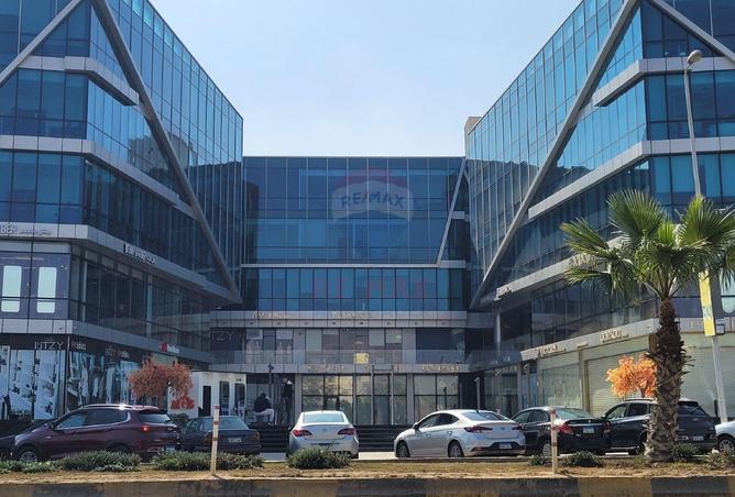 61441767 - Property Main Image