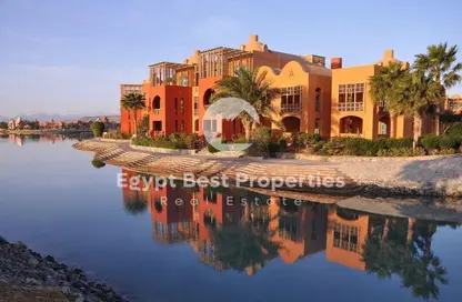 Chalet - 2 Bedrooms - 3 Bathrooms for sale in Ramla - Ras Al Hekma - North Coast