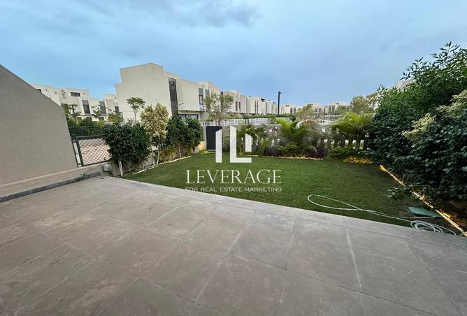 70104463 - صورة العقار 2