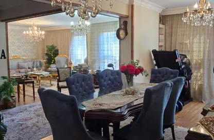 شقة - 3 غرف نوم - 2 حمامات للبيع في سموحة - حي شرق - الاسكندرية