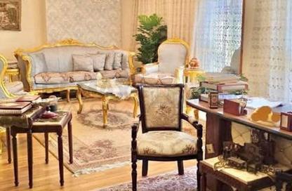 شقة - 3 غرف نوم - 2 حمامات للبيع في سموحة - حي شرق - الاسكندرية