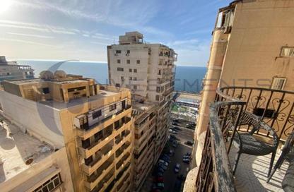 Apartment - 3 Bedrooms - 2 Bathrooms for sale in Khalil Mutran St. - Saba Basha - Hay Sharq - Alexandria