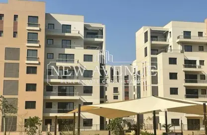 Apartment - 2 Bedrooms - 3 Bathrooms for sale in District 5 - 5th Settlement Compounds - The 5th Settlement - New Cairo City - Cairo