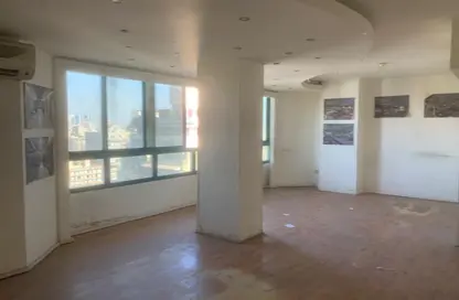 شقة - 4 غرف نوم - 4 حمامات للبيع في المهندسين - الجيزة