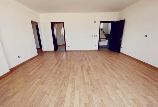 56995936 - Property Image 2