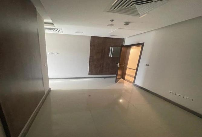 81317135 - صورة العقار 3