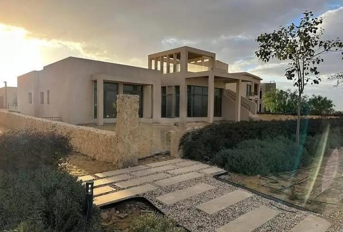 70102916 - Property Main Image