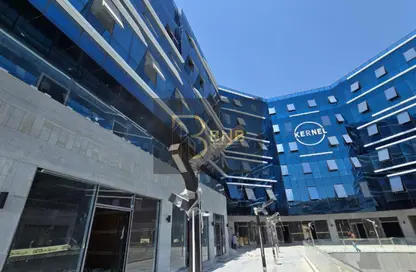 محل تجاري - استوديو - 1 حمام للايجار في شارع التسعين الشمالي - التجمع الخامس - مدينة القاهرة الجديدة - القاهرة