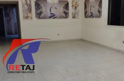 Apartment - 3 Bedrooms - 1 Bathroom for rent in Abbas Al Akkad St. - 1st Zone - Nasr City - Cairo