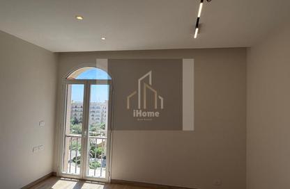 Apartment - 3 Bedrooms - 4 Bathrooms for rent in Garden Residence - Hyde Park - New Cairo City - Cairo